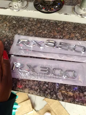 Exterior RX 300 Lexus Emblem Logos