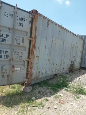 Dry and Empty Shipping Containers in Stock