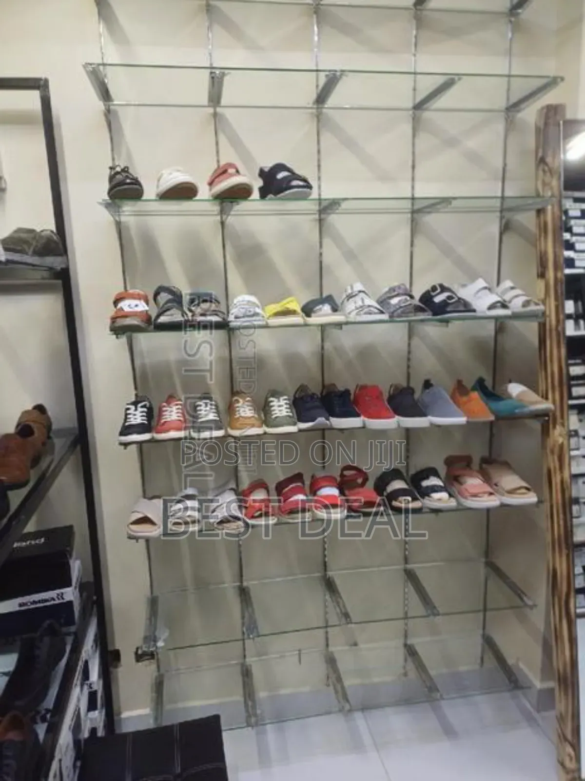 Display Shop Sheves