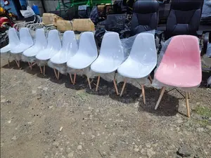 Ames Chair Eames Chair