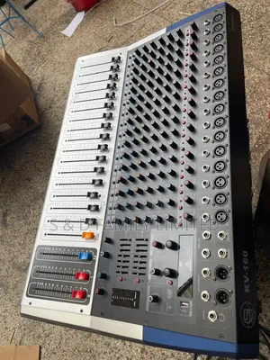 Si Sound KV160 Powered Mixer 16 Channels