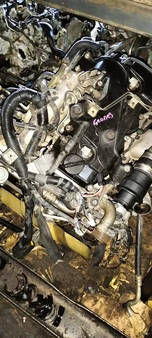 Nv350 YD25 Complete Engine