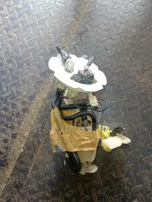 Fuel Pump Nissan B14