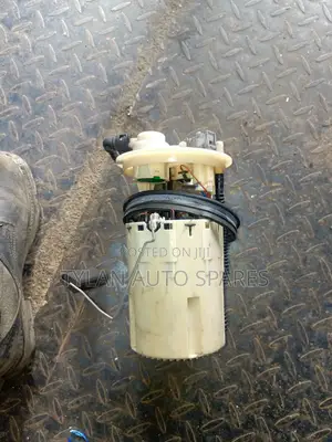 Fuel Pump Toyota Avensis