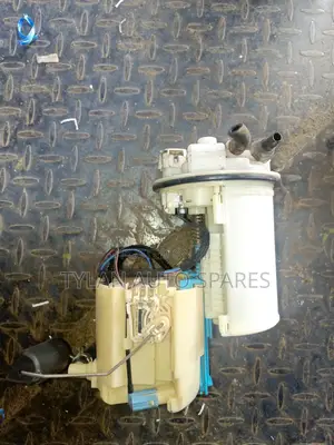 Fuel Pump Toyota Fielder /Axio 4wd