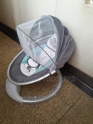 Electric Baby Swing * Electric Baby Swing