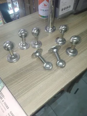 Chrome Pipe Holders