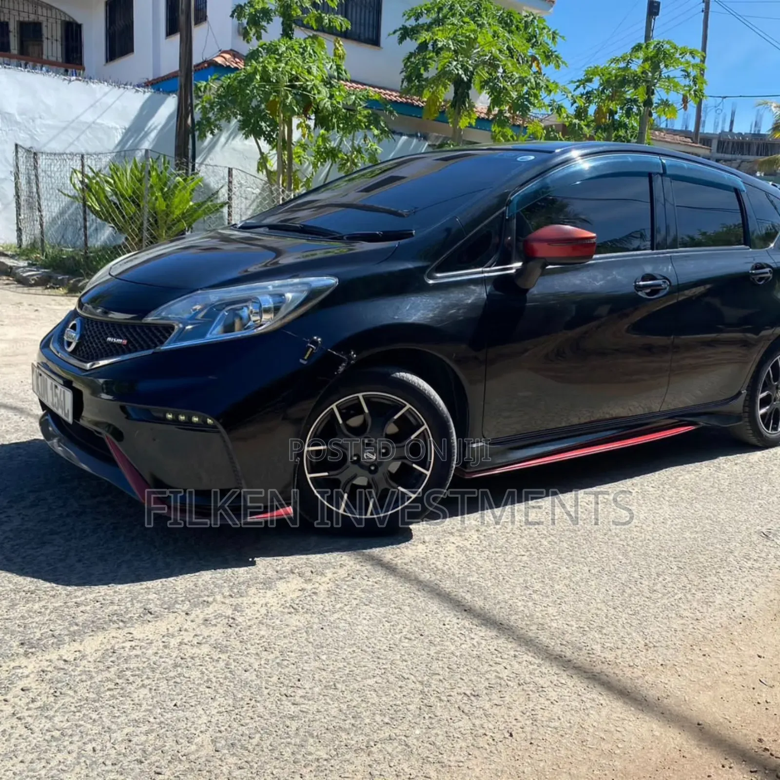 Nissan Note 2017 Black