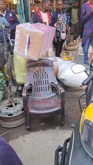 Plastic Chairs With High Back