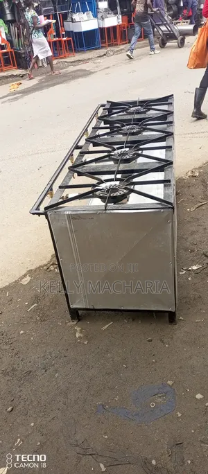 Commercial Closed Four Burner Gas Grill Jikos