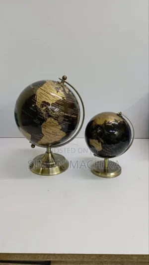 Rotating Globe World Map