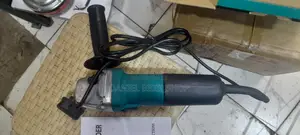 Makita 180mm (7′′) Angle Grinder