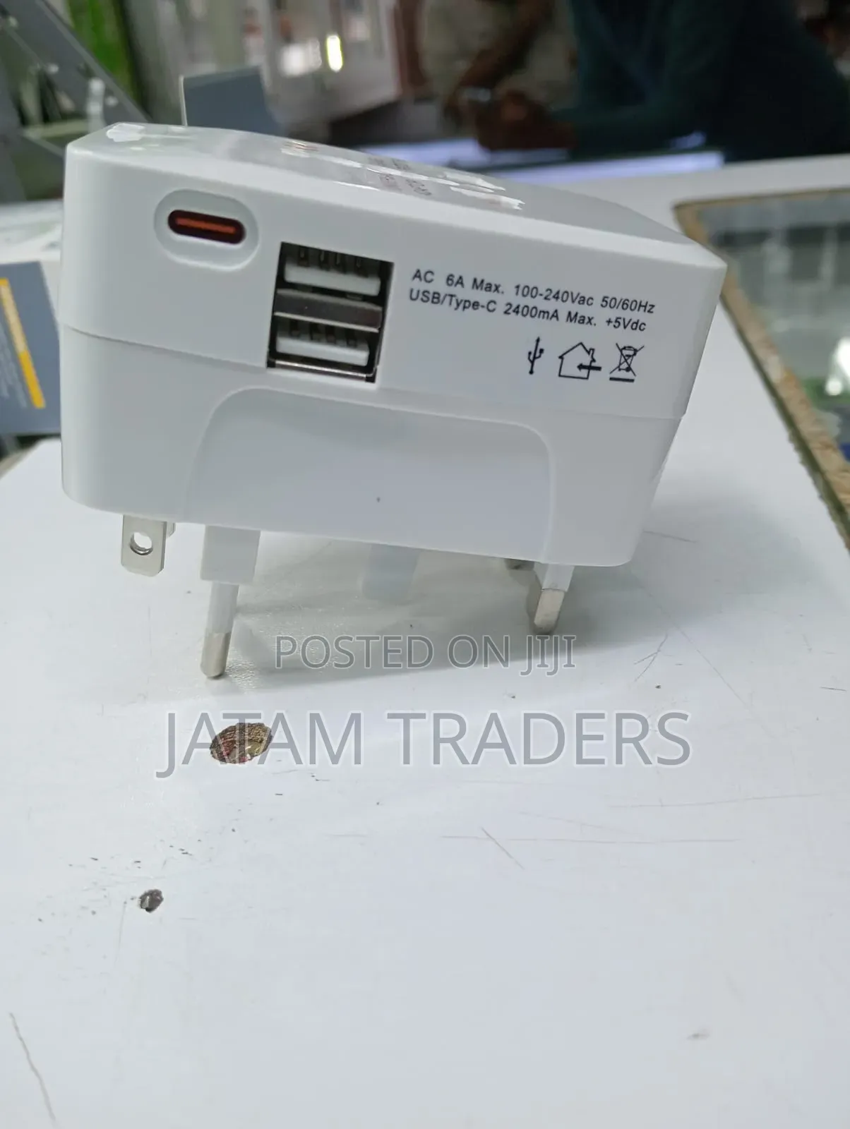 Universal Travelling Adapter With USB and Type C Port