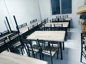 Strong Dining Table.