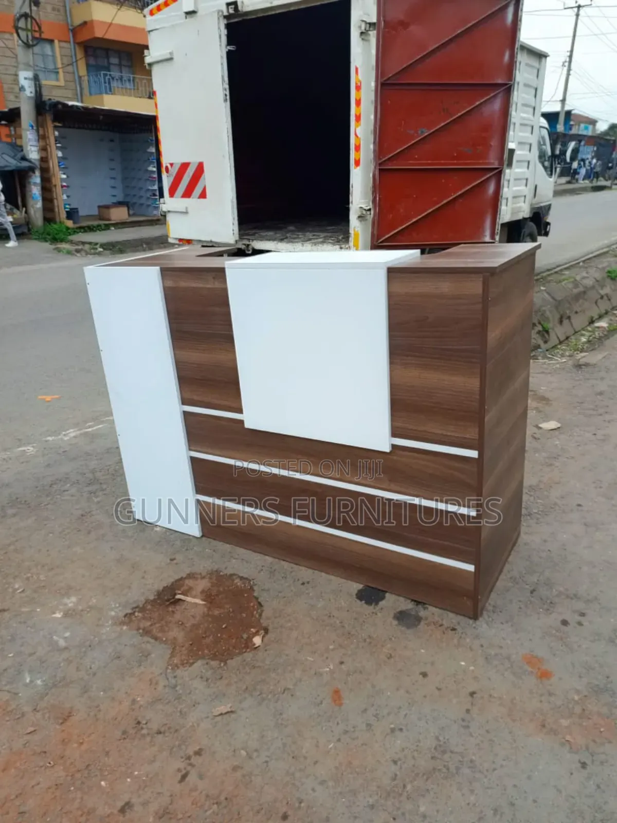 Classic Reception Desk