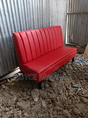 Waiting Seat or Restaurant Couch, Red 