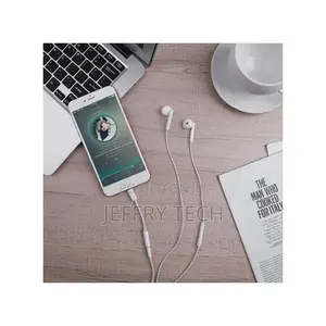 Earphone Converter Connector Cable for iPhone