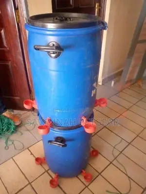 Automatic Poultry Cup Drinkers -6 PCS Fixed on 40l Tank
