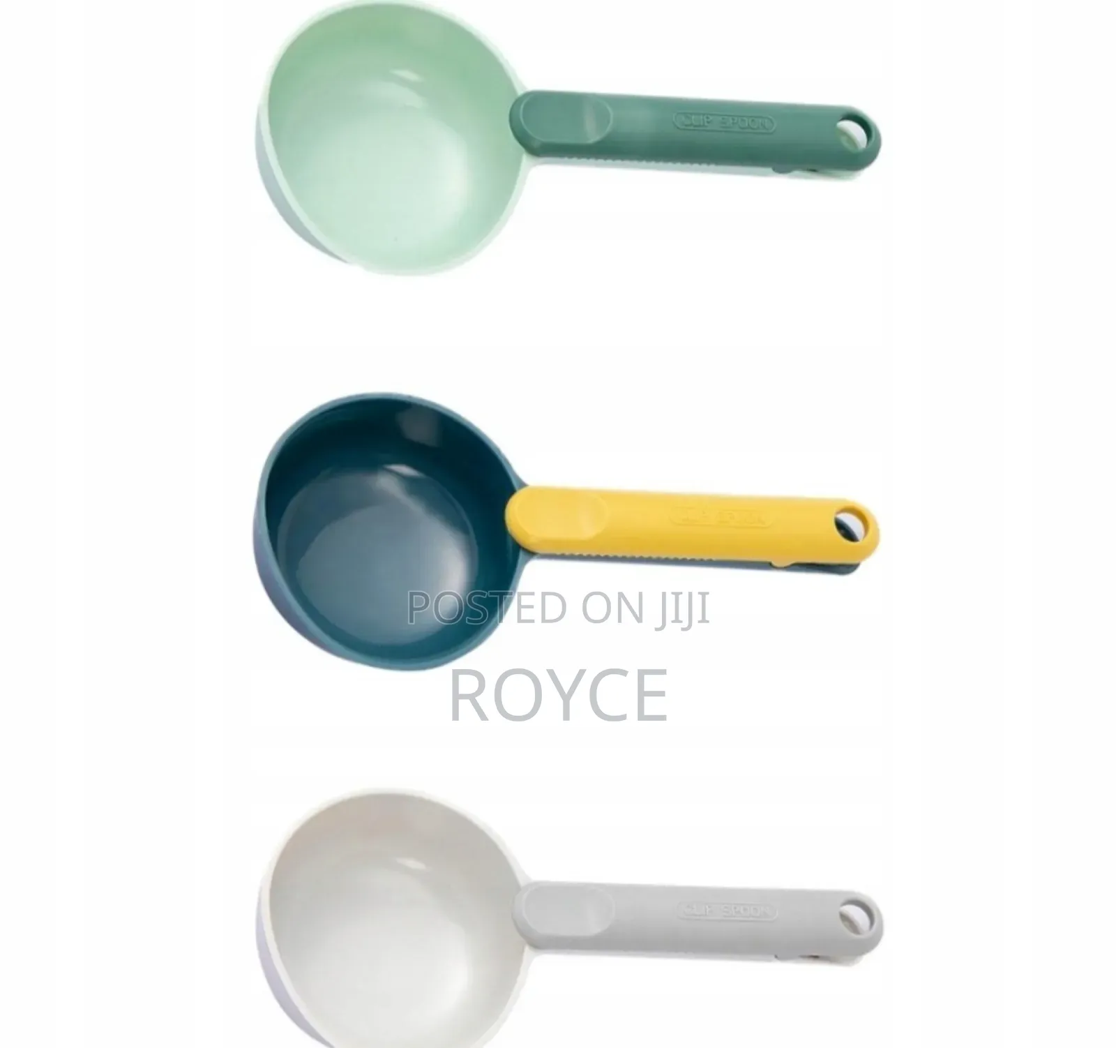 Scoop With Sealing Clip