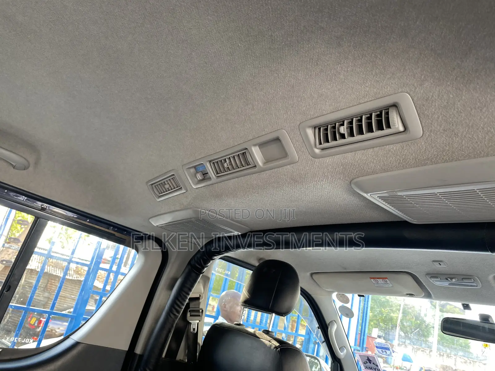 Toyota Grand HiAce 2016 Black