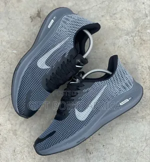 Nike Zoom Sports Shoes