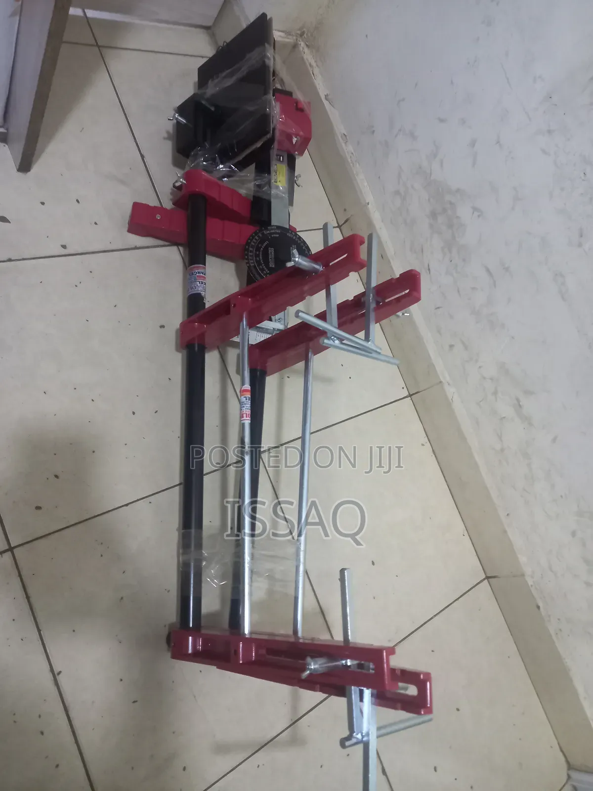 Laser Wheel Alignment Machine