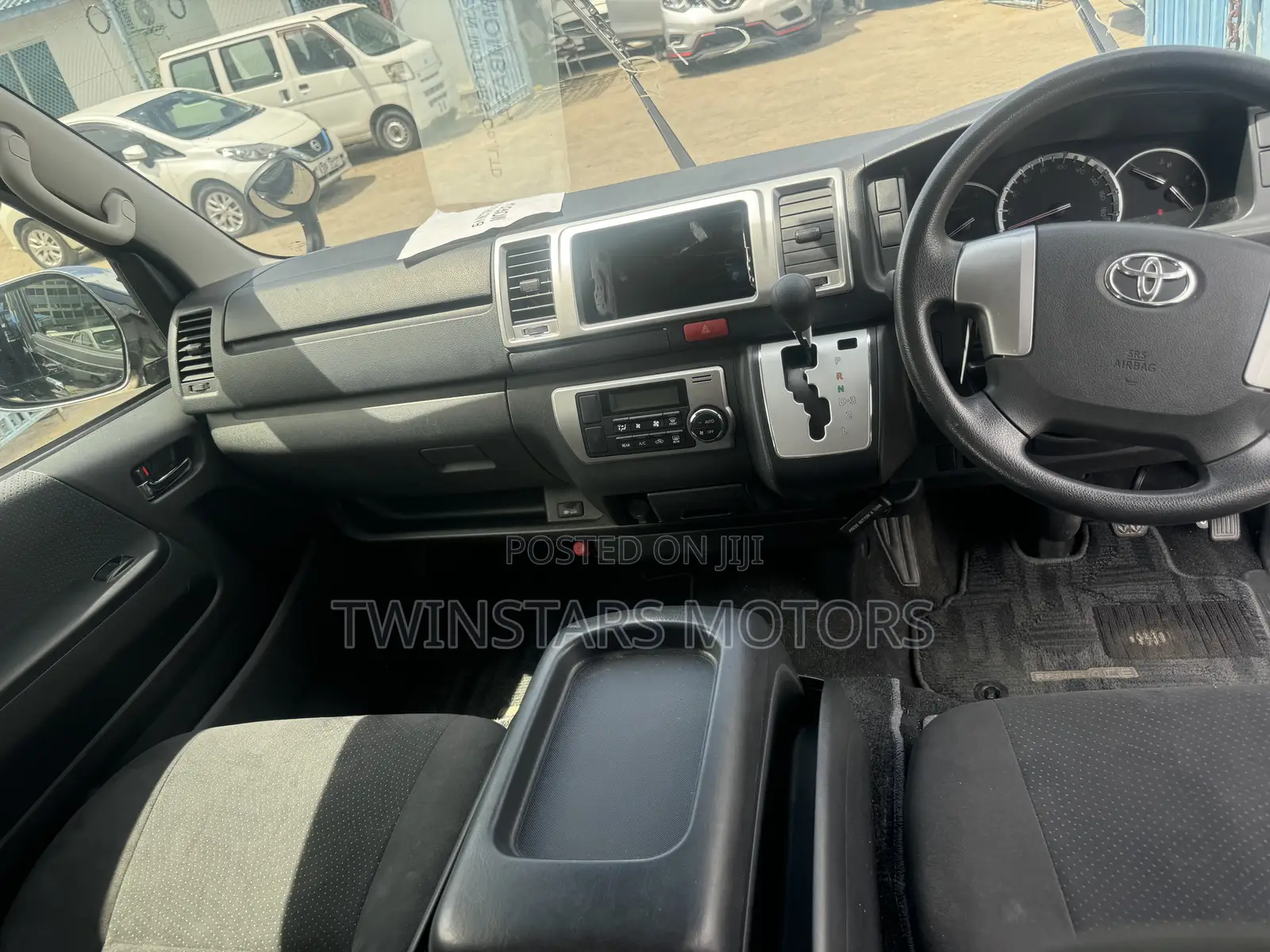 Toyota Regius 2019 Black