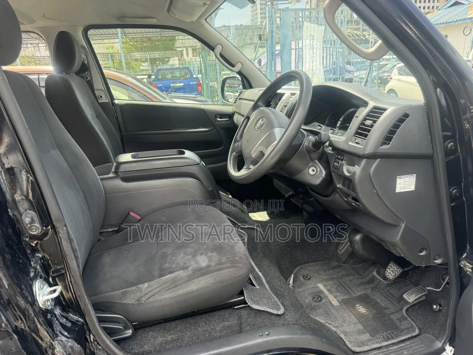 Toyota Regius 2019 Black