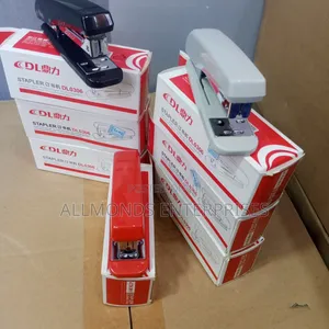 Stapler Medium Size Dingli DL0306