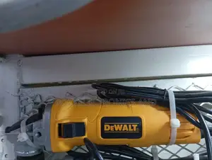 Commercial Dewalt Angle Grinder Machine