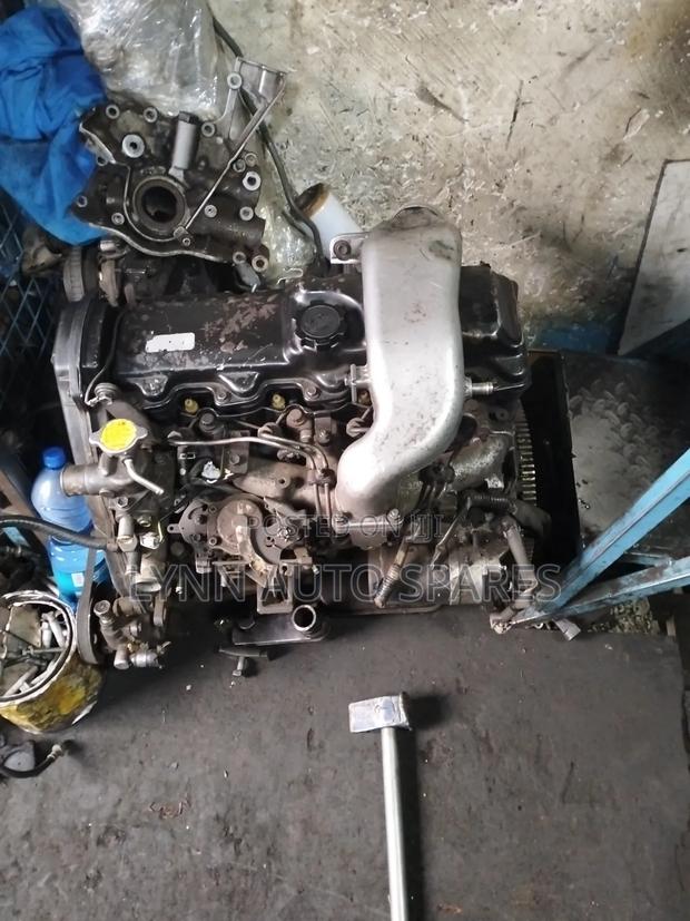 Old Model Toyota Hiace Shark 5l Complete Engine - thumbnail 3