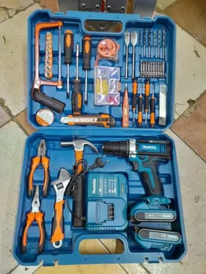 Makita Cordless Drill Set 36v 2 Battery + Accessories