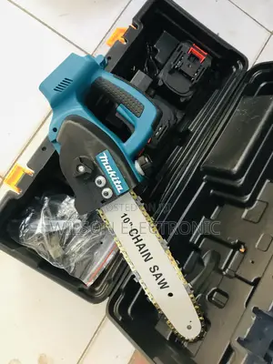 Makita Cordless Power Saw