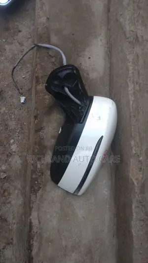 Side Mirror for Nissan Note E12 White 7wires Indicator