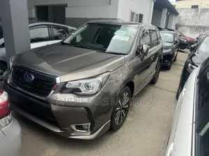 Subaru Forester 2.0XT Touring AWD 2017 Gold