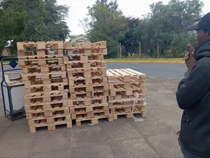 Shelves Pallets