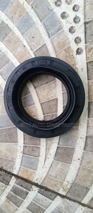 Toyota Hilux Drive Shaft Seal