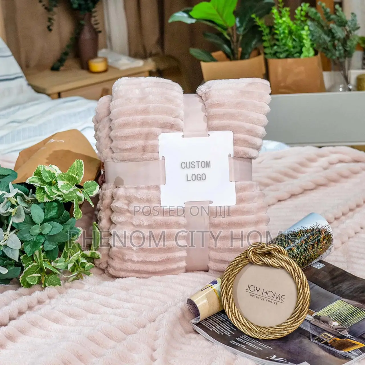 Elegant Super Soft Fleece Throw Blanket