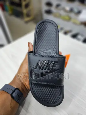Quality Nike Slides 40-45