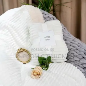 Elegant Super Soft Warm Velvet Ribbed Fleece Throw Blankets