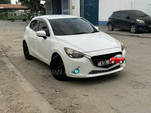 Mazda Demio 2016 White