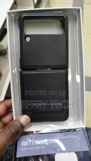 Leather Case for Samsung Galaxy Z Flip 4 5G