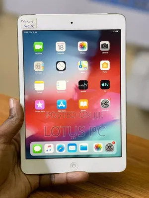 Apple iPad mini 2 16 GB Silver