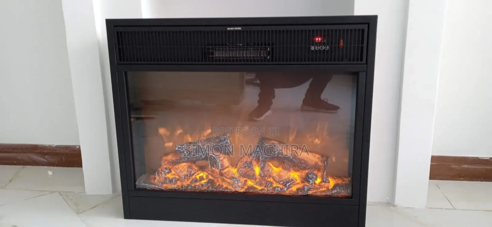 Wall-Fitted Fireplace *Electric Fire Place