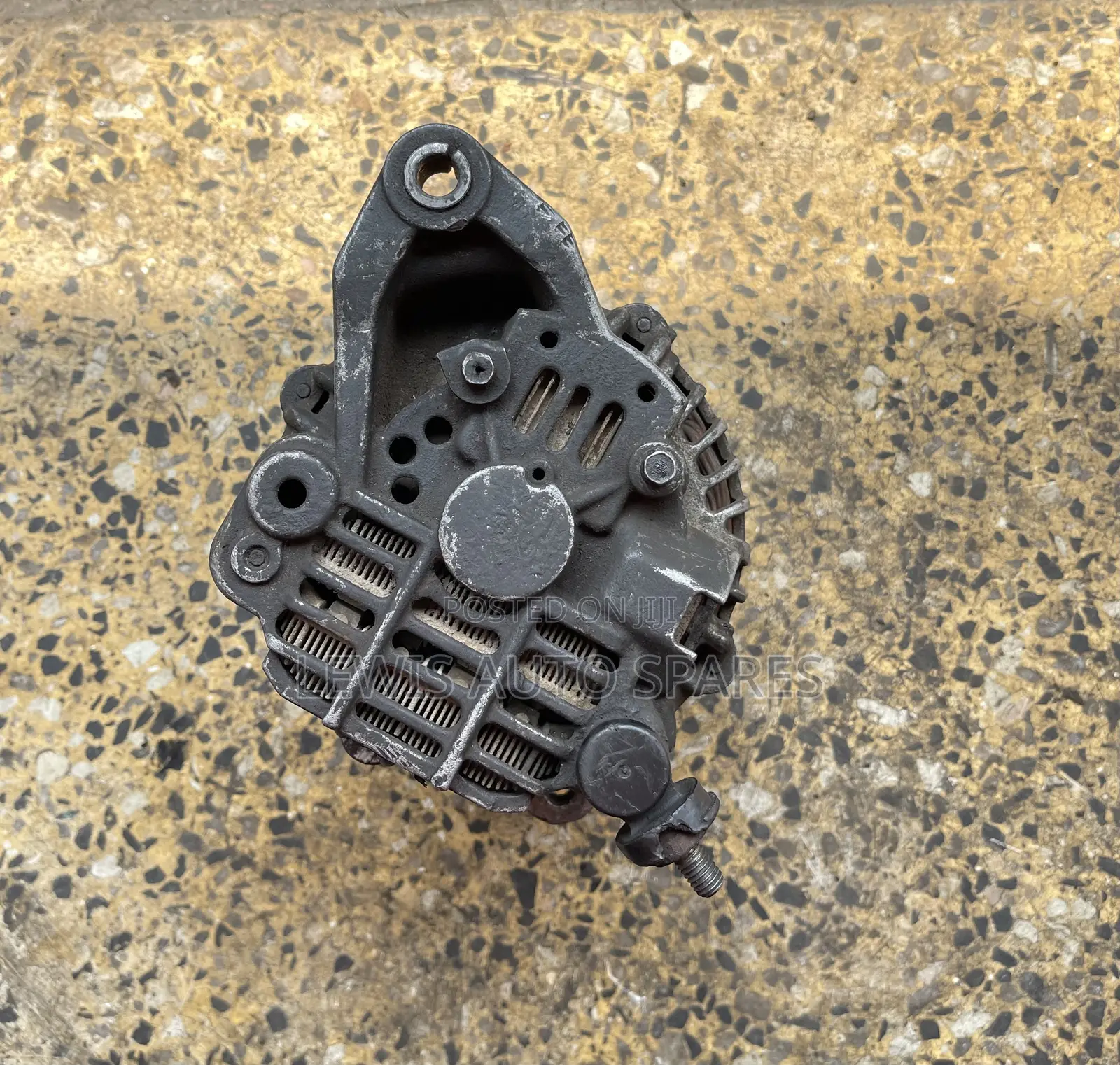 YD25 Alternator