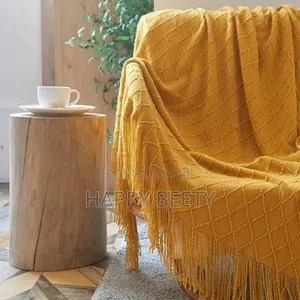 High Quality Knitted Throw Blanket