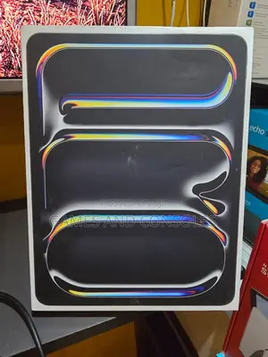 New Apple iPad Pro 13 (2024) 256 GB