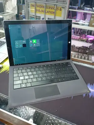 Laptop Microsoft Surface 3 8GB Intel Core I5 SSD 256GB