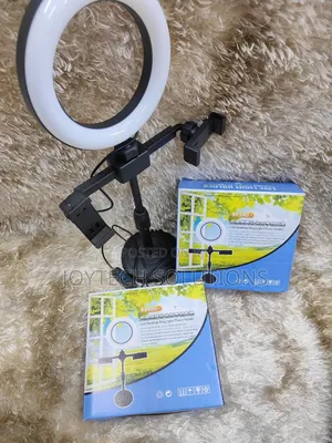 Phone Stand With 8 Inches Ring Light