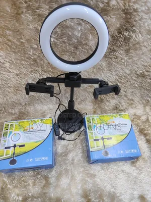Live Desktop Ringlight Phone Holder